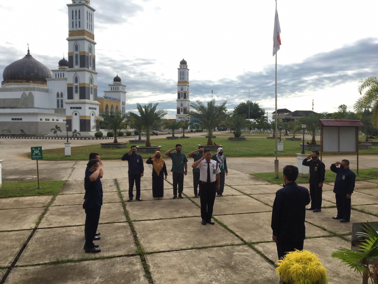 Kegiatan Apel Pagi Pertama tahun 2021